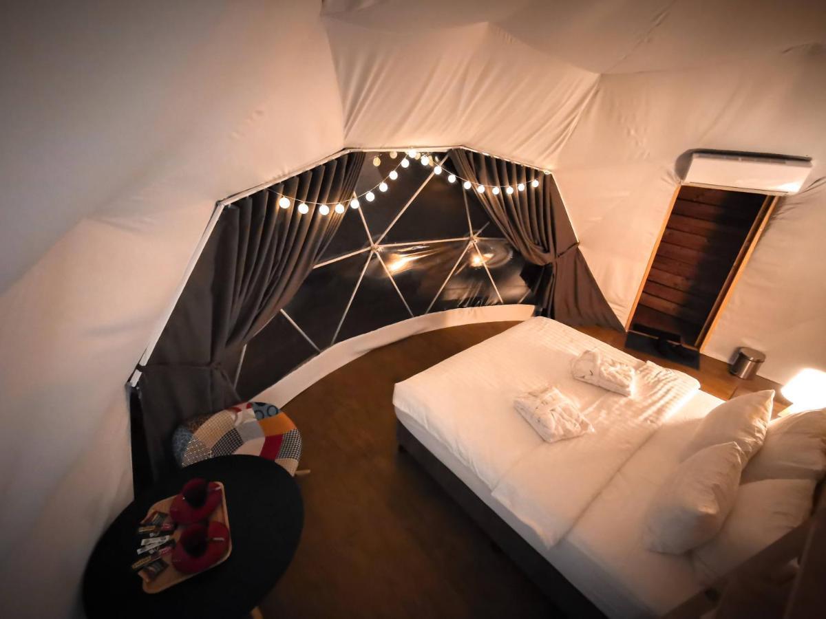 Jewelberry Glamping Hotel Tbilisi Mtsʼkhetʼa エクステリア 写真