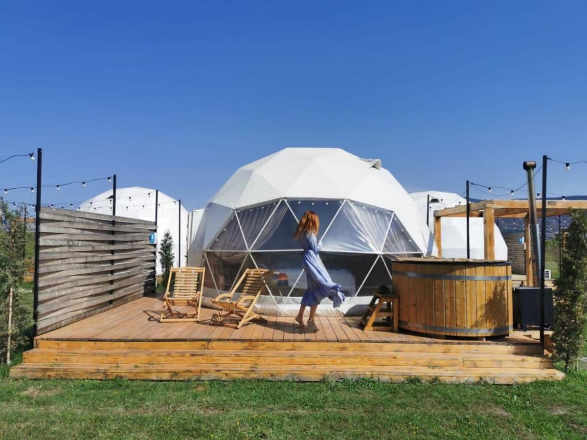 Jewelberry Glamping Hotel Tbilisi Mtsʼkhetʼa エクステリア 写真